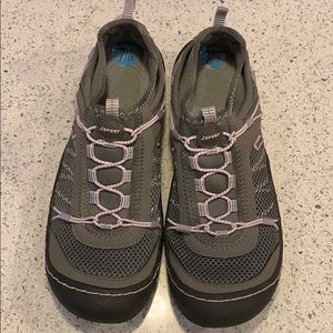 JSport by Jambu water shoes